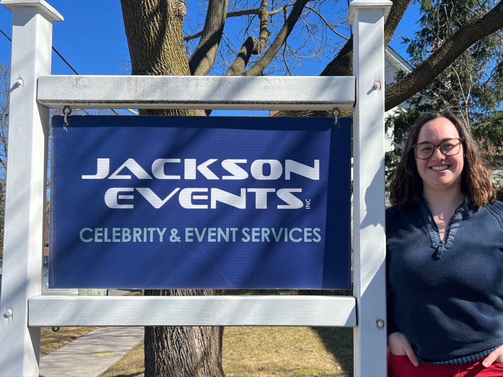 Kennedy Holmes Headshot